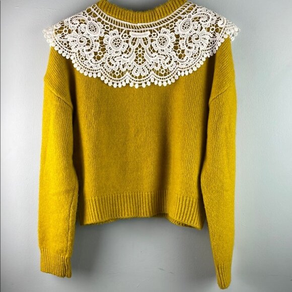 Maeve Yellow Cardigan with Lace Collar Size M - Picture 7 of 7